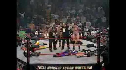 Tna Sting Returns To Tna