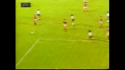 Football - Maradona