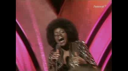 - Gloria Gaynor - Reach Out, I ll Be There (totp 13 - 3 - 1975) 