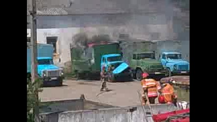 Пожар избухна в камион