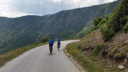 Втора част - Обиколка на великата Родопа планина с колела - през селата Лещен и Ковачевица