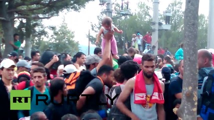 Macedonia: Injury & illness as migrants try to enter country from Greece