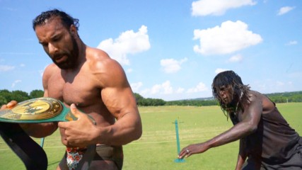 R-Truth loses then regains the 24/7 Title against Jinder Mahal