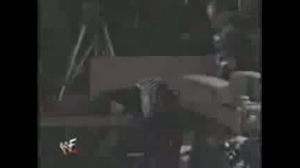 Wwf Royal Rumble 2000 - Hardy Boyz vs Dudley Boyz ( Table Match )