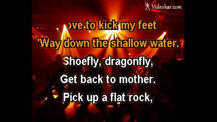 Creedence Clearwater Revival - Green River (karaoke)
