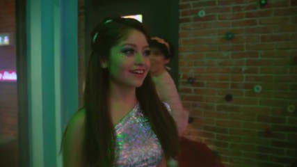 Soy Luna 2 - Siempre Juntos - Official video - Сънят на Луна - епизод 1 + Превод