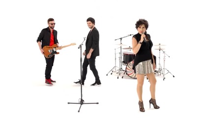 Nilufer & Gece - Basima Gelenler
