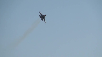 Maks 2011 Su-35 Demoflight