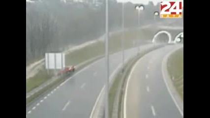 Какво ли не е възможно да ви се случи по пътищата 