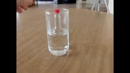 Как да си направите невидима бутилка 