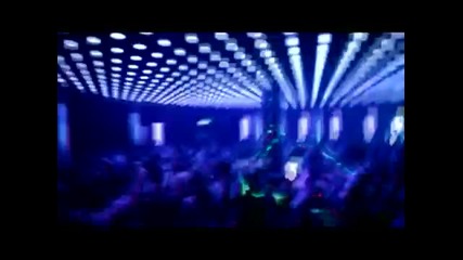 Dian Solo feat. Yavor - Rise Again (official) 