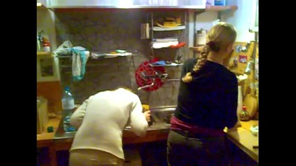 Cinnamon Challenge with 2 Girls