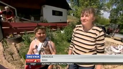 Дете-магнит от Хърватия лепи метал по тялото си
