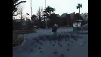 Енрике Иглесиас с необичайни фенове!