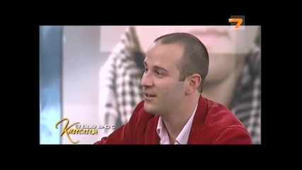 Социалната мрежа - част 3 - Споделено с Камeлия