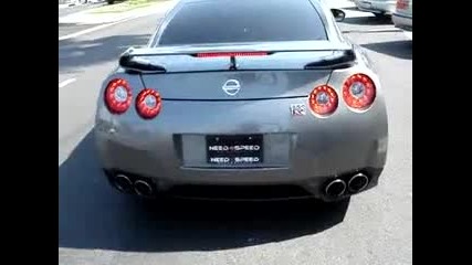 Бърз старт на Nissan Gt - R