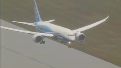 Boeing 787 първото излитане и кацане