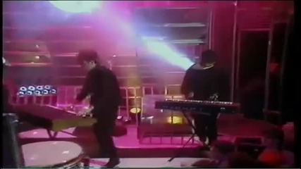 Thompson Twins - Doctor! Doctor! 