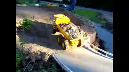 Volvo A40 D готина играчка