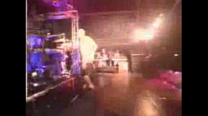 Prodigy - Live at Glastonbury 1995 - Poison + Funky shit 