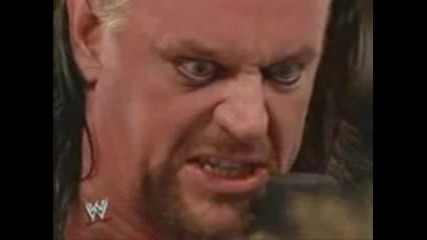 Wwe - Undertaker Прави Надгробен Камък На Carlito 