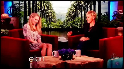Amanda Seyfried - You Make Me Sing