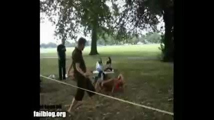 Много интересен начин за предно салто ;d