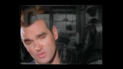 The Smiths - Girlfriend In A Coma 