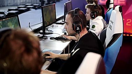 OG vs. Team Liquid - Battle to the Grand Final