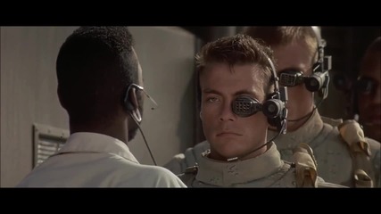 Великият и незабравим от началото до края филм Универсален Войник (1992)