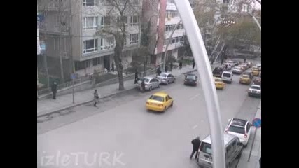 Тука стана мазало
