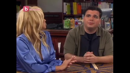Блондинка в книжарница - Stacked - S02e12