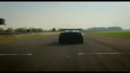 Murray Walker drives the Mc Laren F1