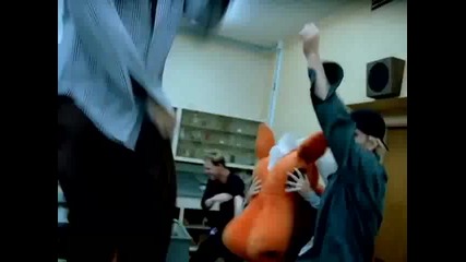 Deftones - Back To School (mini Maggit) (video) 