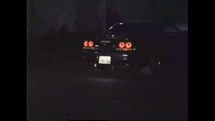 Nissan 204 and Skyline Drifting And Burnouts