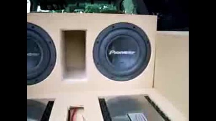 Subwoofers в Vw Golf