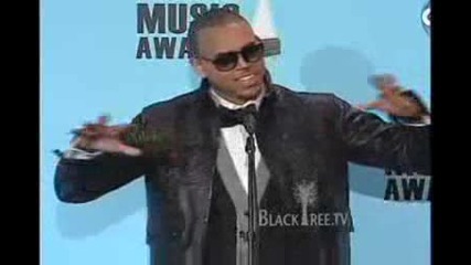 Chris Brown Wins Artist Of The Year 2008