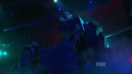 Неповторимо шоу! Lady Gaga - Edge Of Glory @ American Idol 2011 ( Finale ) H D