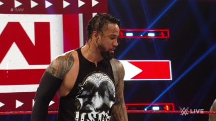 The Usos vs. Luke Gallows & Karl Anderson: Raw, April 29, 2019