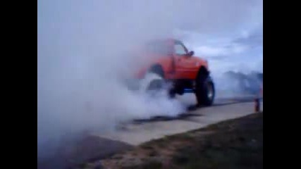 Monster Truck Burnout