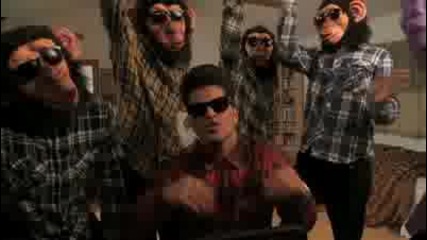 Bruno Mars - The Lazy Song [official Video]