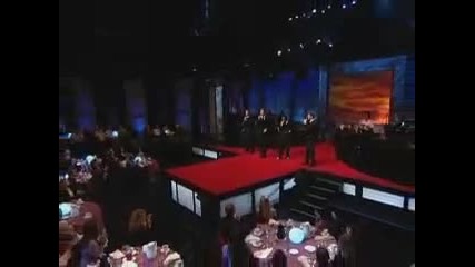 Ernie Haase &signature Sound - Glory.glory Clear The Road