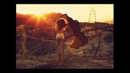 Alicia Keys feat Jack White - Another Way To Die