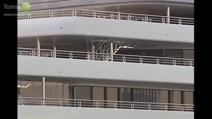 Гигантската яхта на Роман Абрамович!