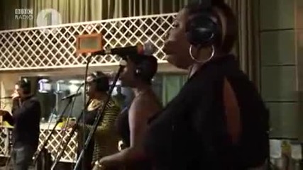 Plan B - Pass Out (tinie Tempah) - Live Lounge