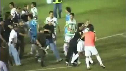 Qk Boi na mach v Bolivia