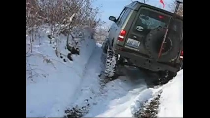 Land Rover Discovery - Snow Climb