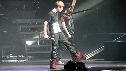 04.03.2011 ! Justin Bieber Танцува ! • Uk ; Birmingham •