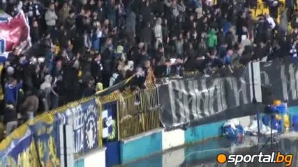 Радоста на феновете на Левски след головете срещу литекс