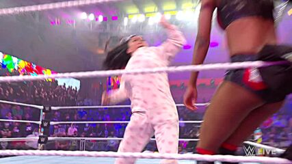 Catanzaro, Carter & Miller vs. Hartwell, Pirotta & Choo: WWE NXT, Jan. 11, 2022